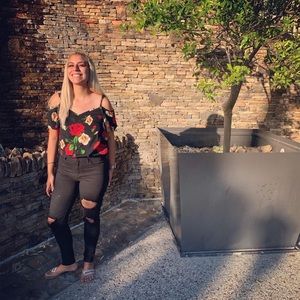 Meet your Posher, Natasha